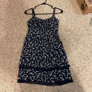 CUTE HOLLISTER DRESS, NEVER WORN, MEDIUM